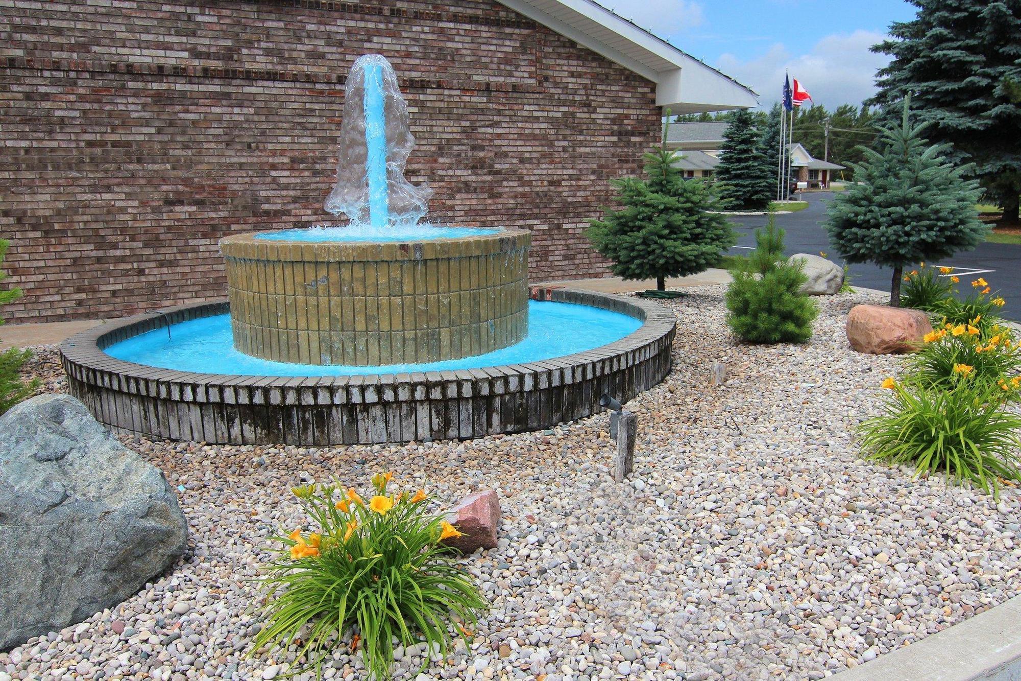 Best Western Of Harbor Springs Zewnętrze zdjęcie