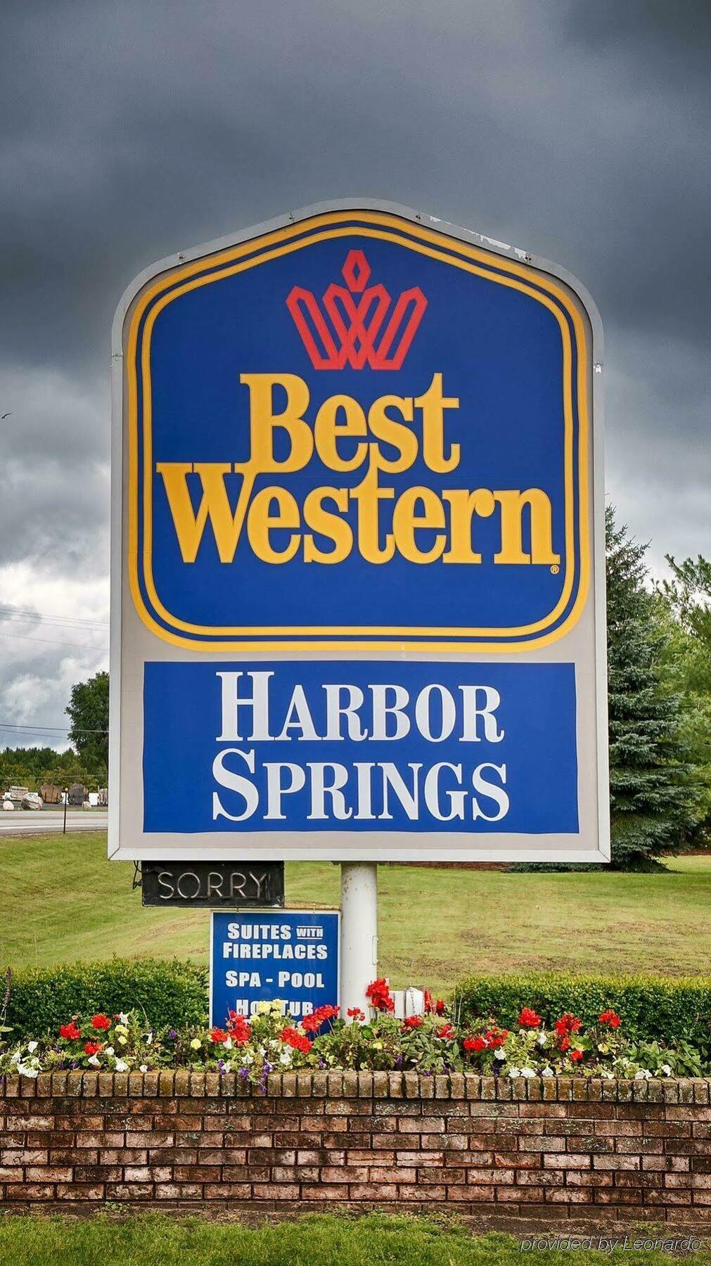 Best Western Of Harbor Springs Zewnętrze zdjęcie